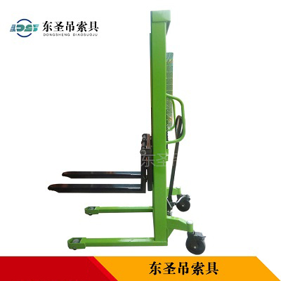 手動液壓堆高車--河北東圣吊索具制造有限公司--液壓堆高車|手動叉車|小型攪拌機|石材夾具 手動液壓堆高車--河北東圣吊索具制造有限公司--液壓堆高車|手動叉車|小型攪拌機|石材夾具